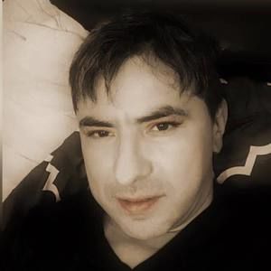 Meet your Posher, Carlos